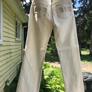 White House Black Market size 6 Jeans